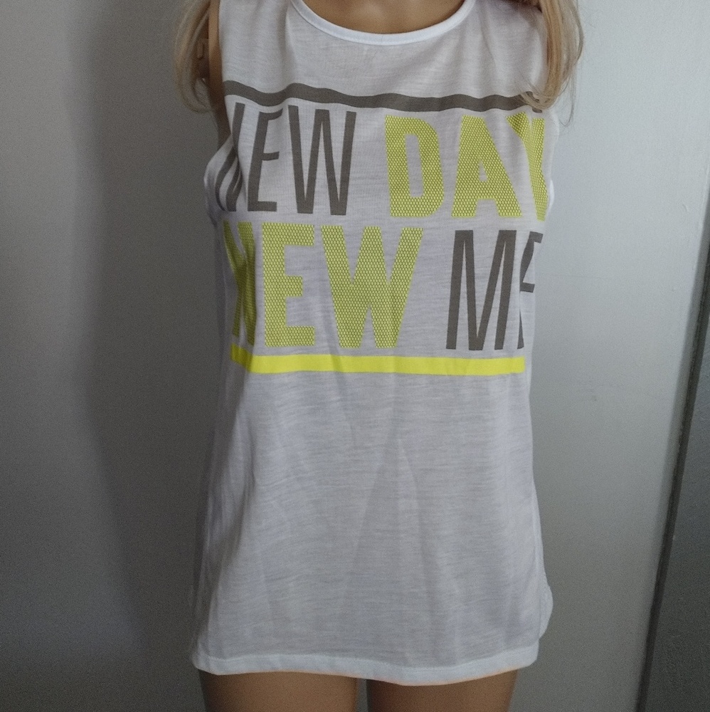 Energies sleeveless top